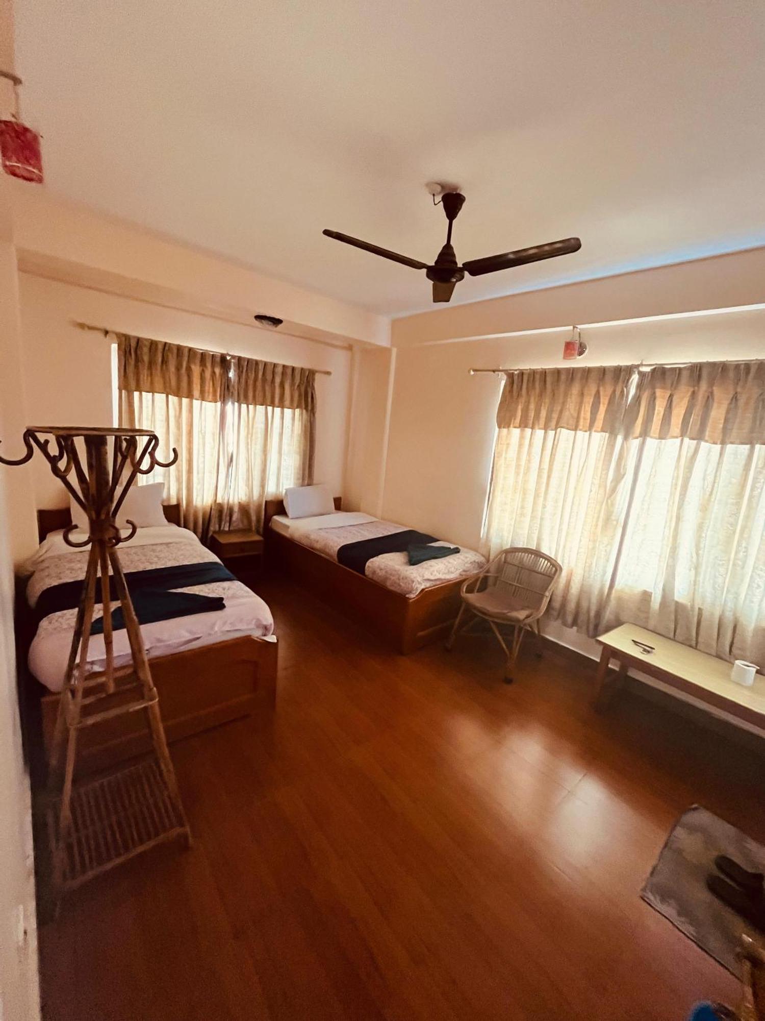 Hotel Global Inn Ποκάρα Εξωτερικό φωτογραφία