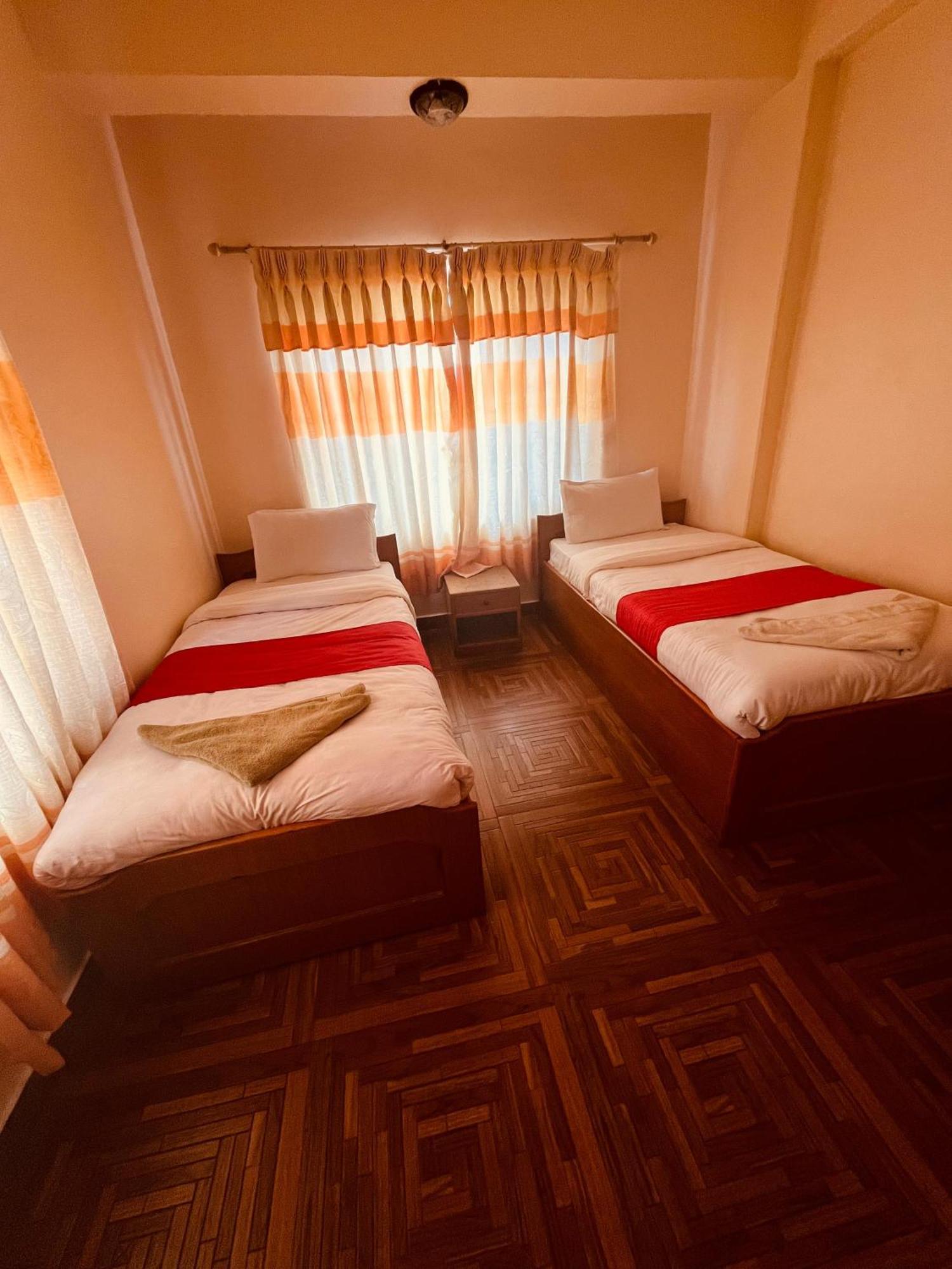 Hotel Global Inn Ποκάρα Εξωτερικό φωτογραφία