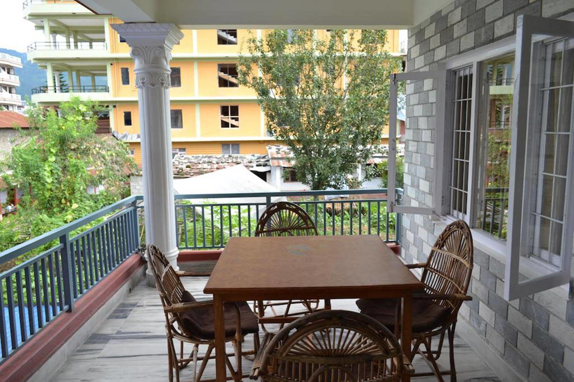 Hotel Global Inn Ποκάρα Εξωτερικό φωτογραφία